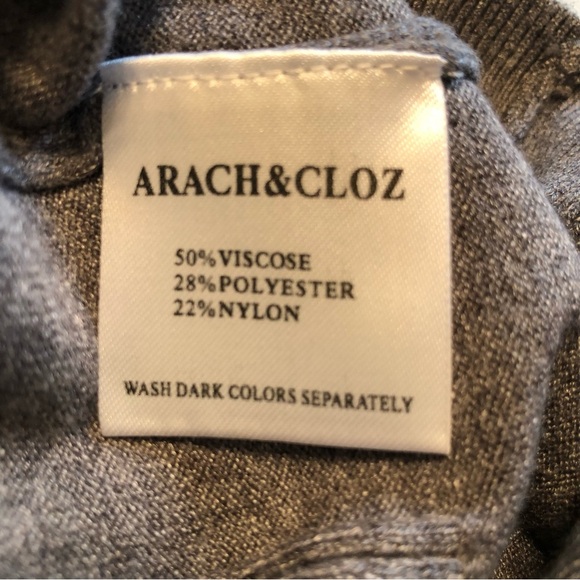 NWT Arach & Cloz Gray Lightweight V-Neck Ribbed Sweater Size M - Picture 6 of 7